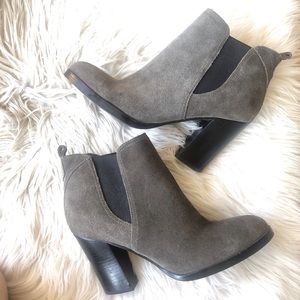 Marc Fisher Mallory Chelsea Ankle Boot 7.5